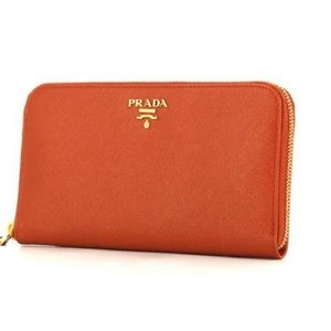 Prada Iconic wallet
